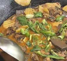 Clay Pot Chicken with Wheat Pancakes