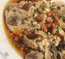 Spicy麻 Chicken with Chili and Sichuan Peppercorns