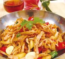 Spicy Pot-Steamed Chicken