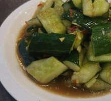 Knife-Pounded Cucumber