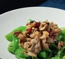 Changsha Spicy Pork with Chili