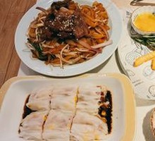 Traditional Dry-Fried Beef Rice Noodles