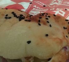 Spicy Chicken Leg Chinese Burger