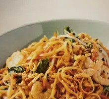 Vietnamese Stir-Fried Rice Noodles