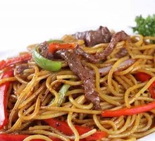 Black Pepper Beef Noodles