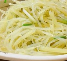 Stir-Fried Potato Strips