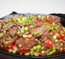 Grilled Beef on Iron Plate