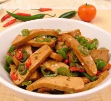 Celery and Tofu Shreds with Pork