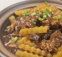 Braised Beef Brisket with Potatoes