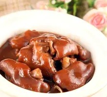 Braised Pig Trotter in Sauce