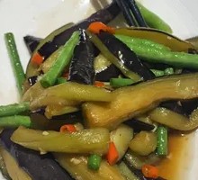 Eggplant with Green Beans Braised