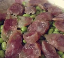 Steamed Sausage with Edamame