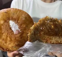 Fried dough snack