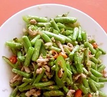 String Beans with Shredded Pork