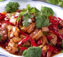 Braised Chicken with Lettuce