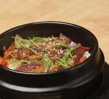 Grilled Chicken Stone Pot Rice