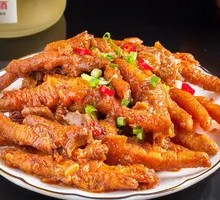 Spicy Chicken Feet Hot Pot Rice