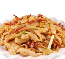 Stir-Fried Rice Noodles