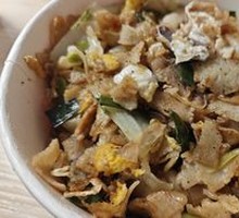Preserved Meat and Egg Stir-fried Tofu Noodles