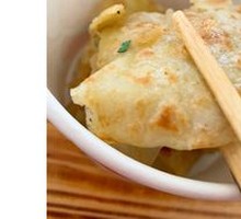 Braised Lotus Root and Bean Sprout Cake