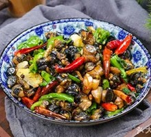 Stir-fried Snail Meat