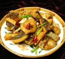 Dry Pot Glutinous Rice Fish