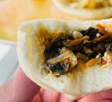 Handmade Wild Vegetable Buns