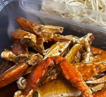 Signature Crab Claw Noodles
