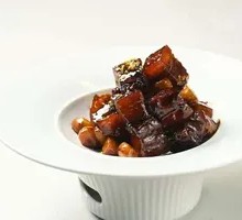 Amber Osmanthus Braised Pork