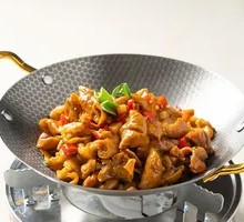Stir-Fried Pig Intestines with Vegetables