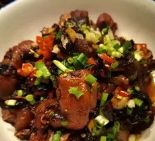 Preserved Mustard Greens Braised Pig Trotters