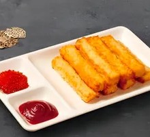 Cheesy Fish Stick with Bursting Cheese