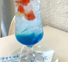 Goldfish Sparkling Water