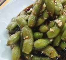 Cold-Pressed Soybeans
