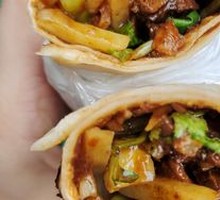 Signature Sauce Duck Wrap
