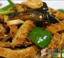Green Pepper Beef Tripe Rice Bowl