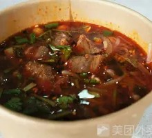 Sauce-Braised Beef Spicy Rice Noodles