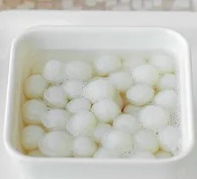 Small Glutinous Rice Balls