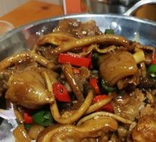 Deer Antler Mushroom Braised Pig's Trotters