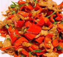 Stir-Fried Beef with Yellow Onion
