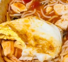 Savory Tomato Fish Noodles