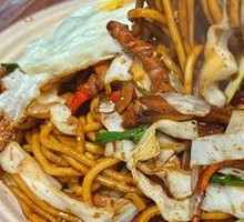 Black Pepper Beef Noodles