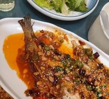 Spicy Eight-Bean Pan-Fried Sea Bass