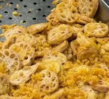Crispy Lotus Root Stuffed with Meat
