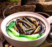Spicy Eel Clay Pot Rice