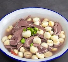 Pig Heart Stewed with Lotus Seeds