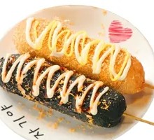 Melted Cheese Hot Dog