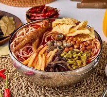 Spicy Chicken Feet with Rice Noodles