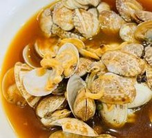 Spicy Boiled Clams