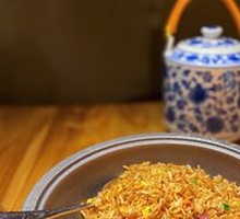 Black Pepper Beef Stone Pot Rice
